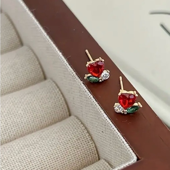Red Rose Hearts Rhinestone Earrings Valentine’s Day - Picture 3 of 6